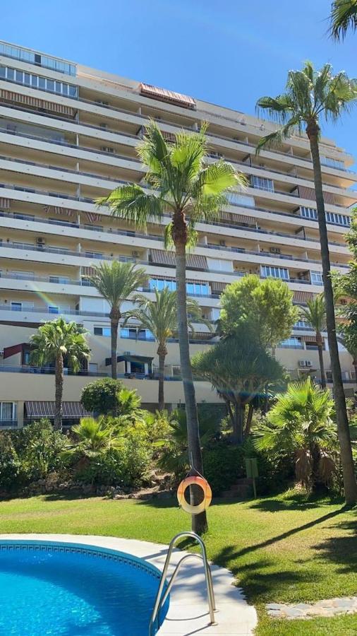 Magnífico apartamento con piscina en Benalmádena Apartment Bagian luar foto